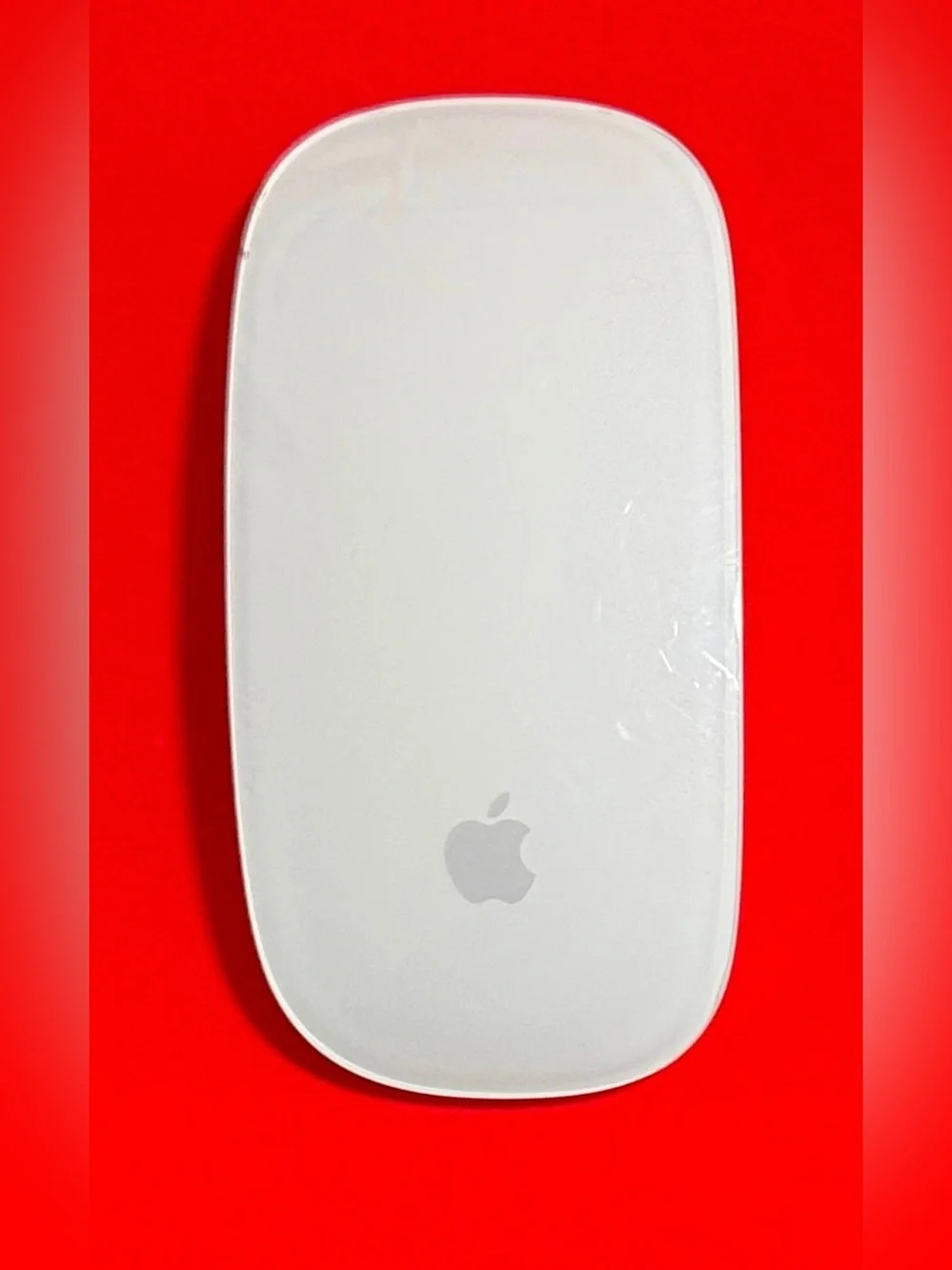 Apple A1657 Magic Mouse 2 Wireless Mousep  White & Silver  w/ USB-A to Lightning